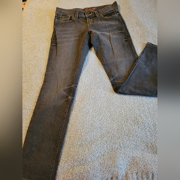 B2G1 3/$10 (Must Bundle) Old Navy Gray Jeans Special Edition Size 10 - Picture 1 of 3